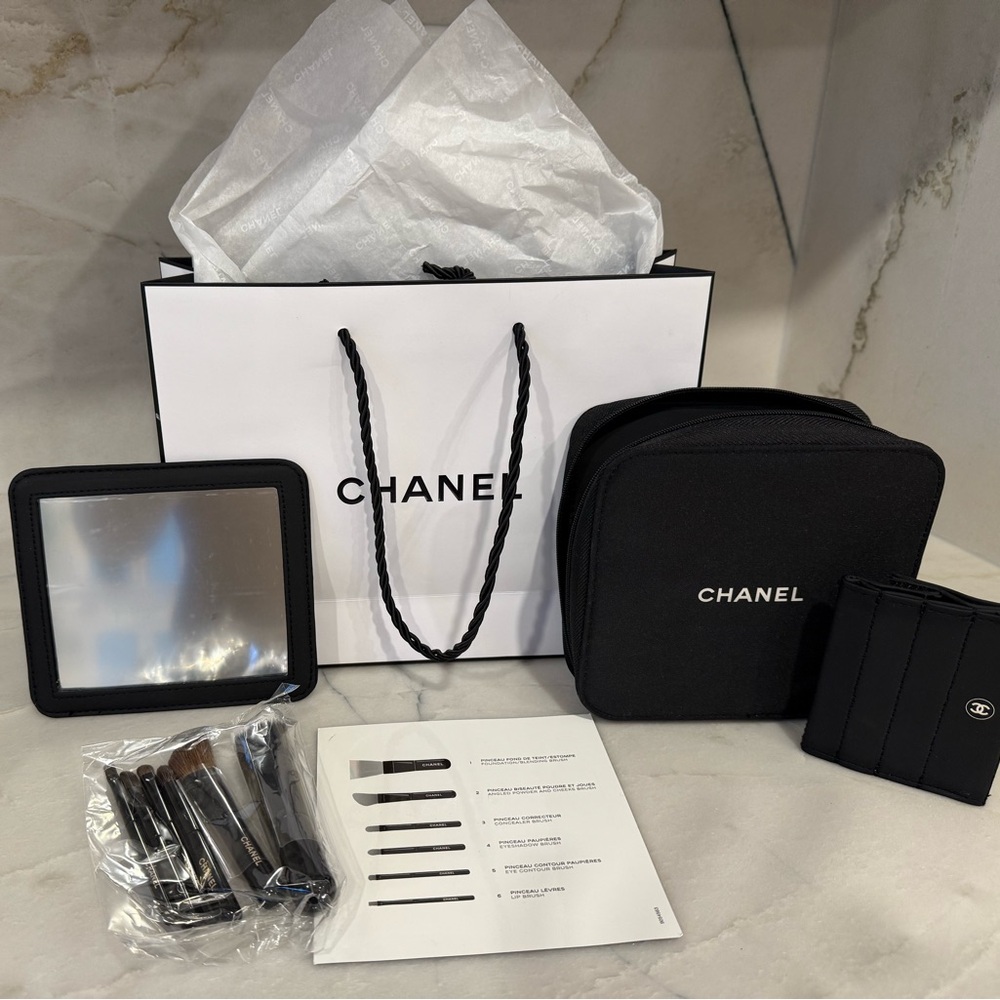 Brand New Chanel Mini Brush Set (6 piece) with pouch, brush holder and mirror